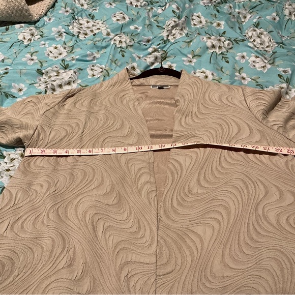 JM Collection Woman’s jacket size 1x beige - Picture 9 of 11